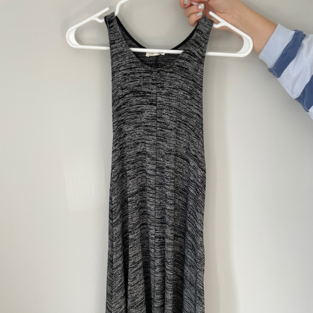 Wilfred Free dress from Aritzia